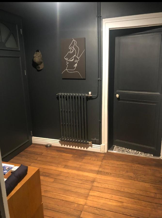 Appartement De Charme En Plein Coeur De Nevers Eksteriør bilde